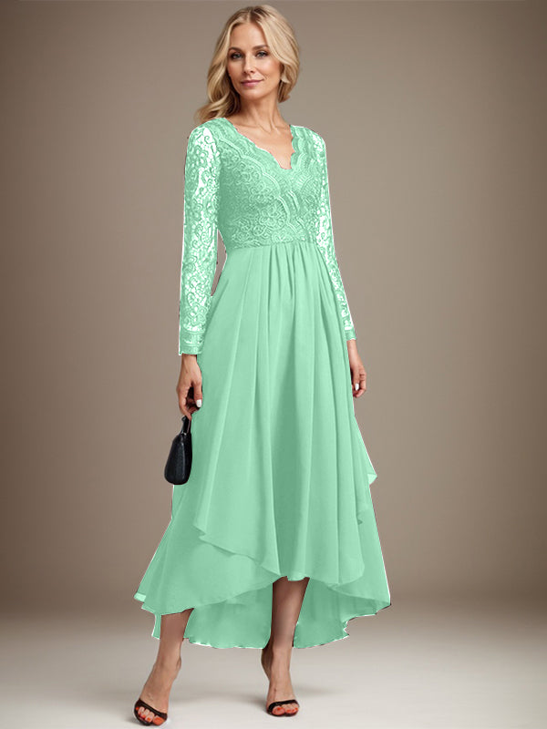 A-Linien-Kleid aus Chiffon mit V-Ausschnitt und asymmetrischer Spitze für die Mutter der Braut
