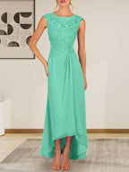 Champagnerfarbenes A-Linien-Chiffonkleid mit Rundhalsausschnitt und Spitze