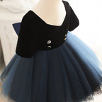 Kommunionkleid für Mädchen, elegantes schwarzes Sommerkleid für Mädchen, festlicher Anlass, Prinzessinnenkleid 