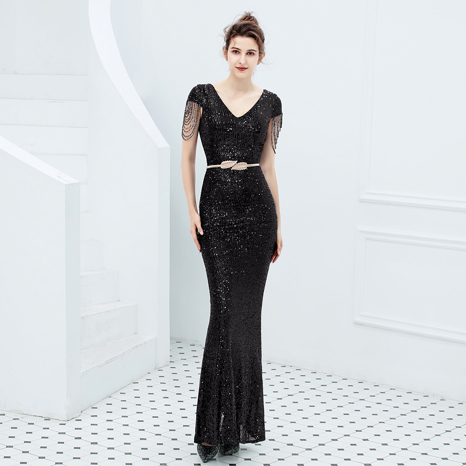 Evening dress women's new banquet temperament elegant long sequined aura queen fishtail thin