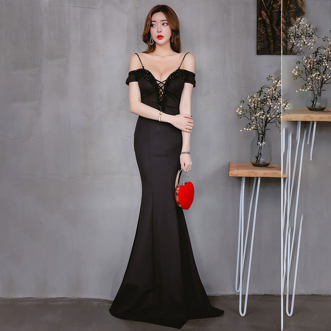 New long and slim bridesmaids evening dress party banquet host performance annual meeting dress