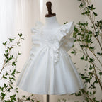 Elegantes Babykleid mit Schmetterlingsärmeln zur Erstkommunion, festliche Kleider für Kleinkinder