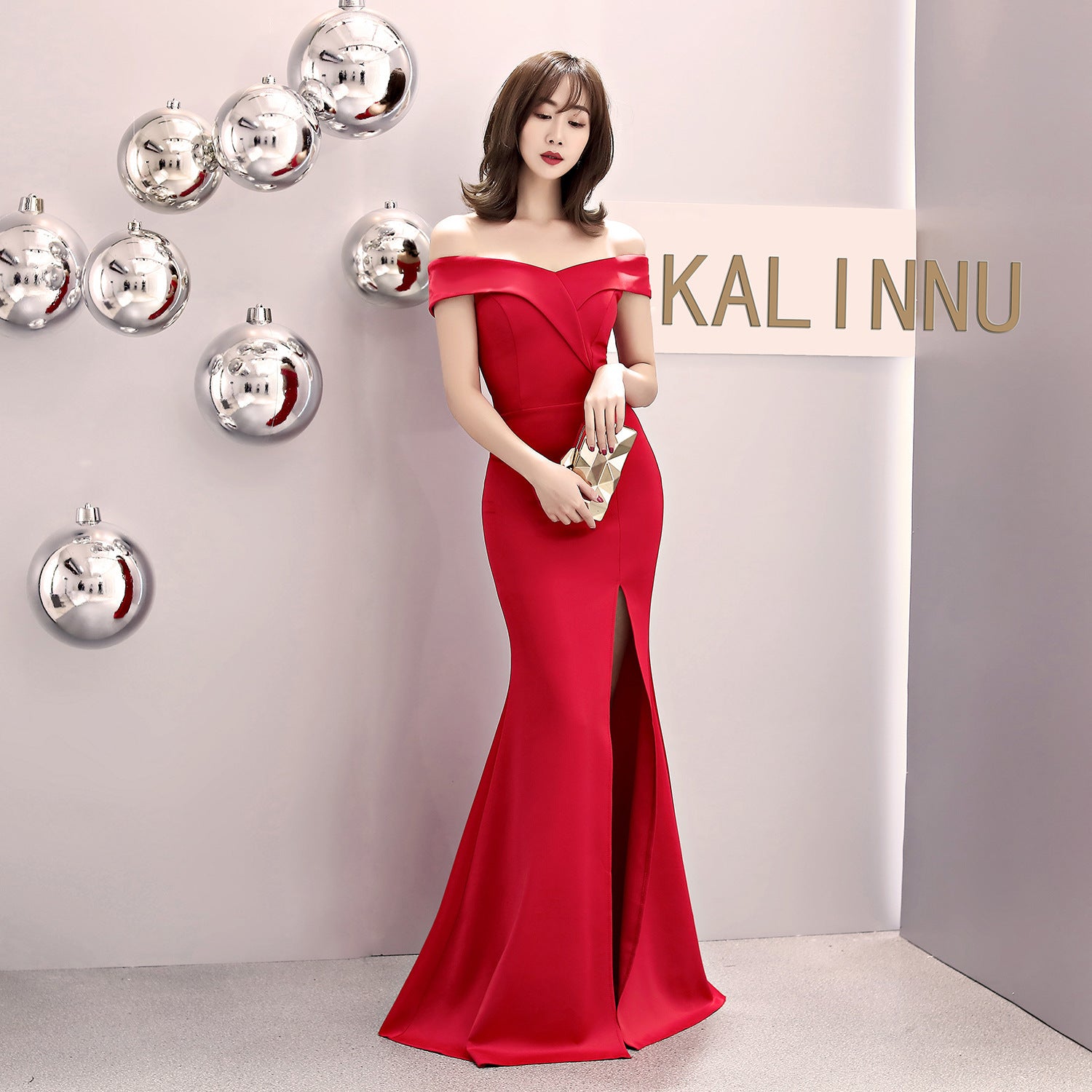 Banquet evening dress new elegant long one-word shoulder fishtail host dress long dress