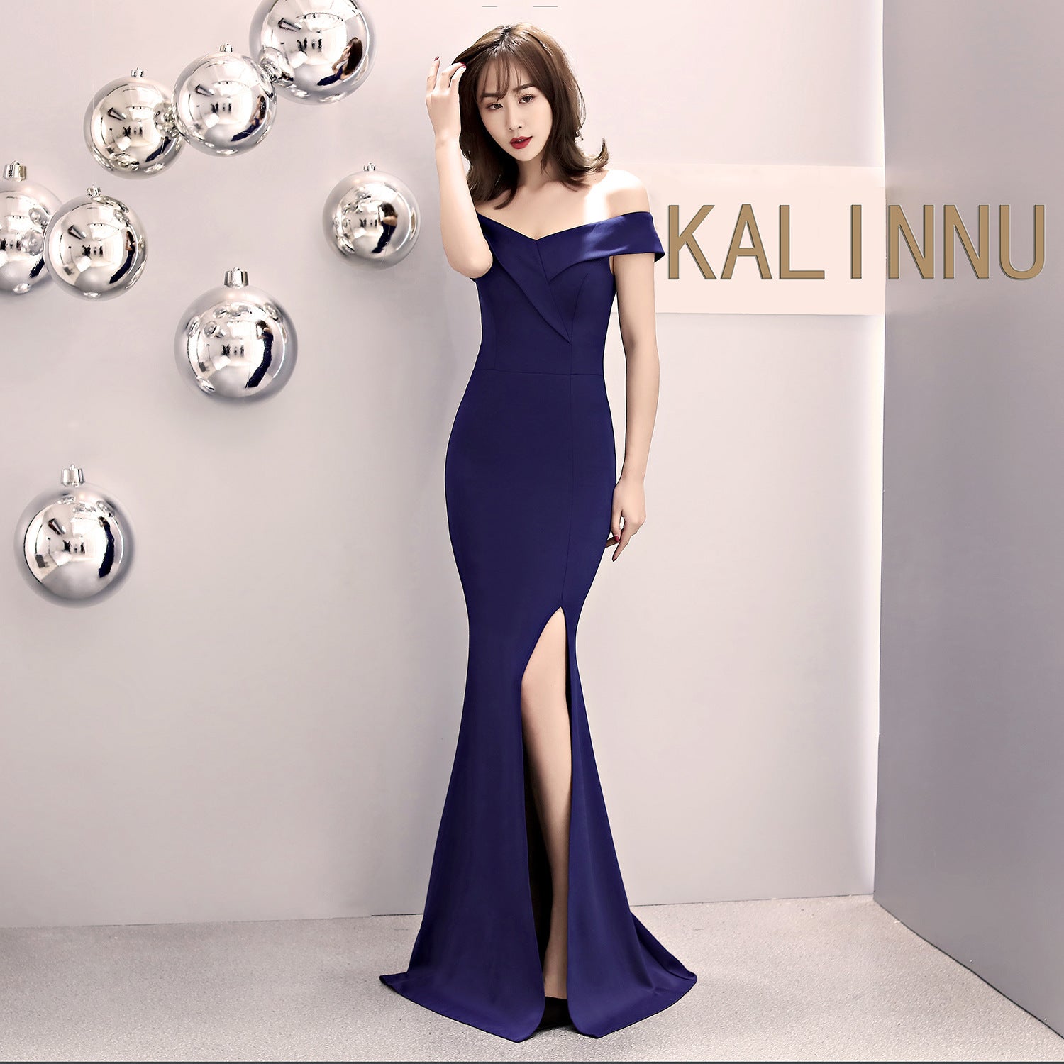 Banquet evening dress new elegant long one-word shoulder fishtail host dress long dress