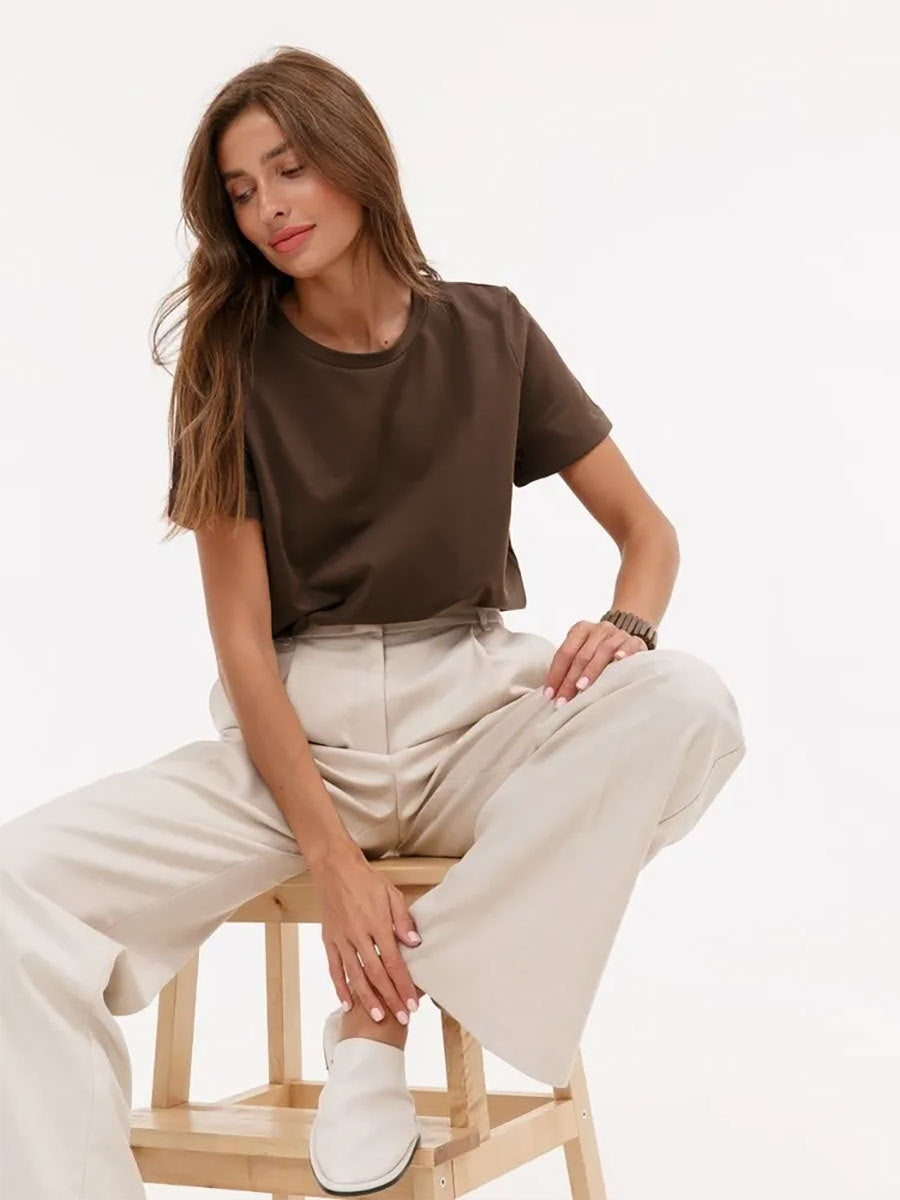 Minimalist Casual Solid Crew Neck T-shirt