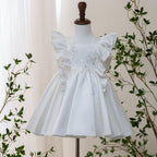 Elegantes Babykleid mit Schmetterlingsärmeln zur Erstkommunion, festliche Kleider für Kleinkinder