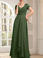 A-Linien-Kleid mit herzförmigem Herzausschnitt, bodenlang, aus Chiffon und Spitze, mit Perlenstickerei und Kaskadenrüschen – ideal für die Mutter der Braut