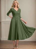 A-Linien-Kleid aus Chiffonspitze mit V-Ausschnitt, Teelänge, Perlen- und Paillettenstickerei für die Mutter der Braut 