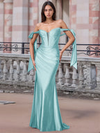 Schulterfreies, geschnürtes Trompeten-Abendkleid