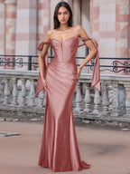 Schulterfreies, geschnürtes Trompeten-Abendkleid