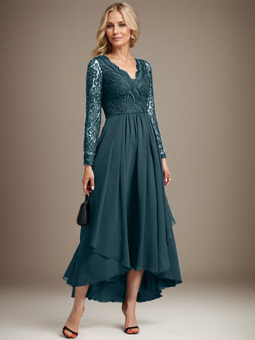 A-Linien-Kleid aus Chiffon mit V-Ausschnitt und asymmetrischer Spitze für die Mutter der Braut