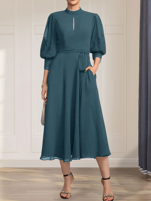 A-Linien-Kleid aus Chiffon mit hohem Kragen, Teelänge und Spitze für die Mutter der Braut, verziert mit einer Schleife