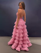 Rosa A-Linien-Abendkleid mit Spaghettiträgern, offenem Rücken und Stufenrock