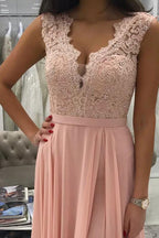 Chiffon-Abendkleid in A-Linie mit Applikationen und Perlenverzierungen
