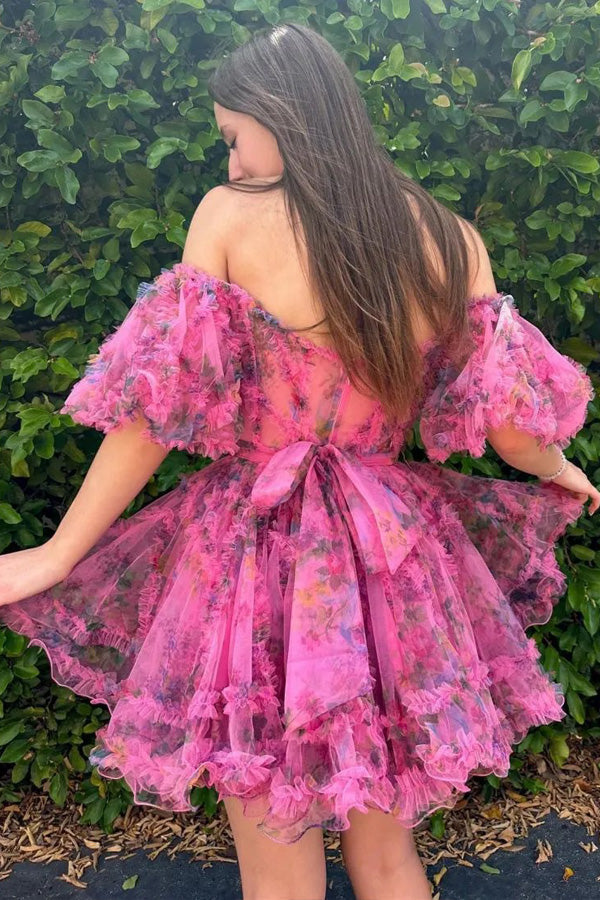 Hübsches fuchsiafarbenes A-Linien-Prinzessinnen-Heimkehrkleid mit Puffärmeln