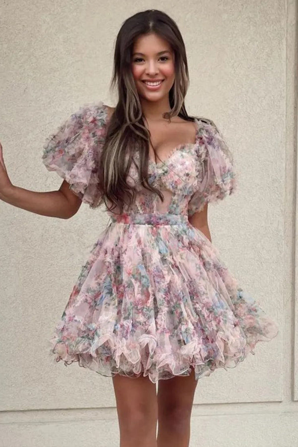Hübsches fuchsiafarbenes A-Linien-Prinzessinnen-Heimkehrkleid mit Puffärmeln