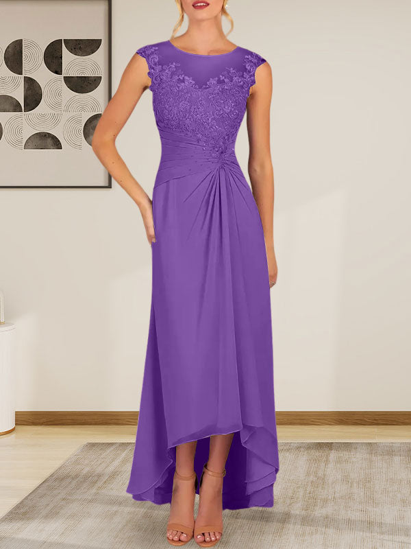 Champagnerfarbenes A-Linien-Chiffonkleid mit Rundhalsausschnitt und Spitze