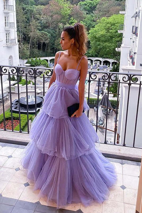 Vestidos de Noche Largos de Fiesta con Capas de Tul, Escote Corazón y Corte A