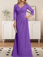Etuikleid/Säulenkleid mit V-Ausschnitt, Illusion-Detail, bodenlang, aus Chiffonspitze und plissierten Pailletten für die Mutter der Braut 