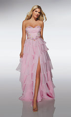 Romantisches Rouge Trägerloses A-Linien-Kleid mit Blumenverzierungen und gestuftem Chiffonrock: Ballkleid