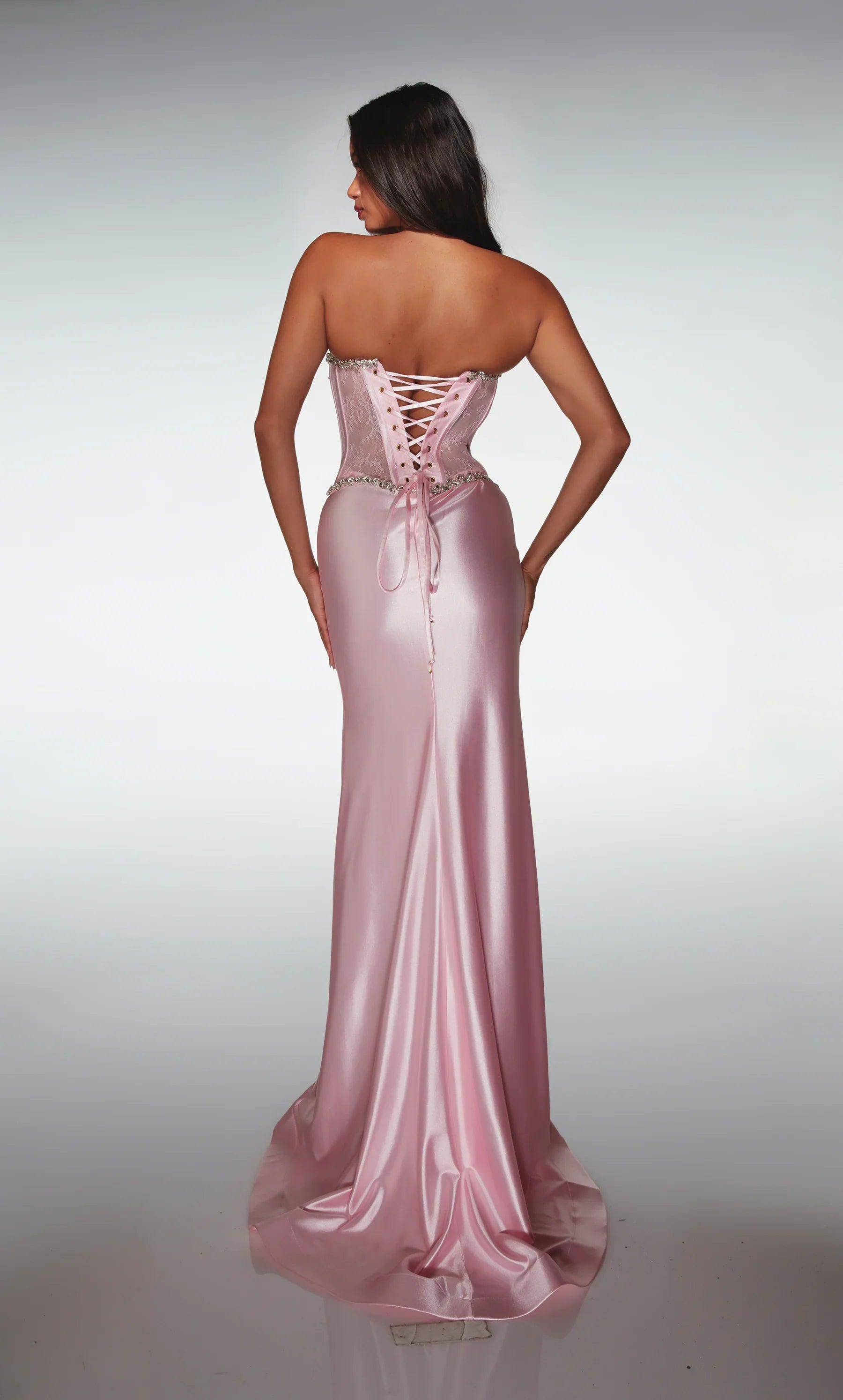 Vestido de Noche Romántico de Sirena sin Tirantes con Corsé de Encaje y Cola Desmontable: Vestido de Fiesta