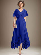 A-Linien-Kleid aus Chiffon mit asymmetrischem V-Ausschnitt und Spitze für die Mutter der Braut mit Falten