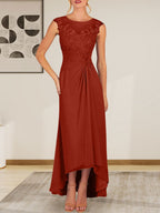 Champagnerfarbenes A-Linien-Chiffonkleid mit Rundhalsausschnitt und Spitze