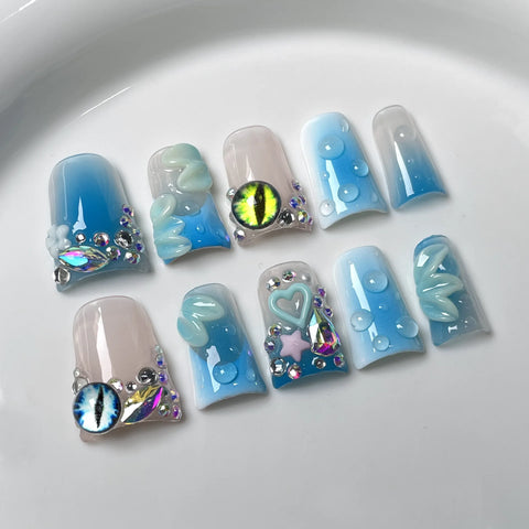 10pcs Gradient Blue Summer Fake Nails Glossy Cat's Eye 3D Flower Shiny Diamond Press On Nail Blush Duckbill Handmade False Nail