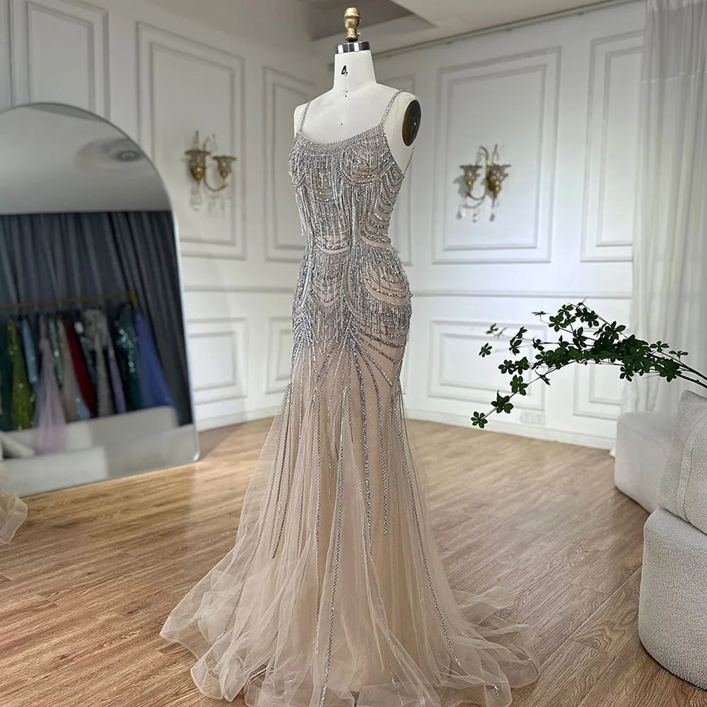 Luxuriöses, nudefarbenes, rosafarbenes Meerjungfrauen-Abendkleid mit Kristallquasten LA72772