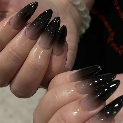 24 parches de uñas postizas largas y puntiagudas, brillantes, negras oscuras, modernas y usables, de color sólido, cobertura total. 