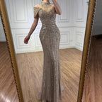 Vestido de noche de lujo color caramelo con cuentas y corte sirena LA73082 