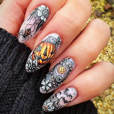 24 uñas postizas con temática de Halloween, color almendra brillante, negro oscuro, con estampado de calabaza, araña y murciélago. 