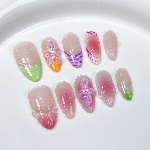 10 Stück Blush Pink Press On Nails Handgemachte 3D-Blumen-Faltnagel-Patches Wiederverwendbare French Style Glossy Almond Fake Nail Tips Art 