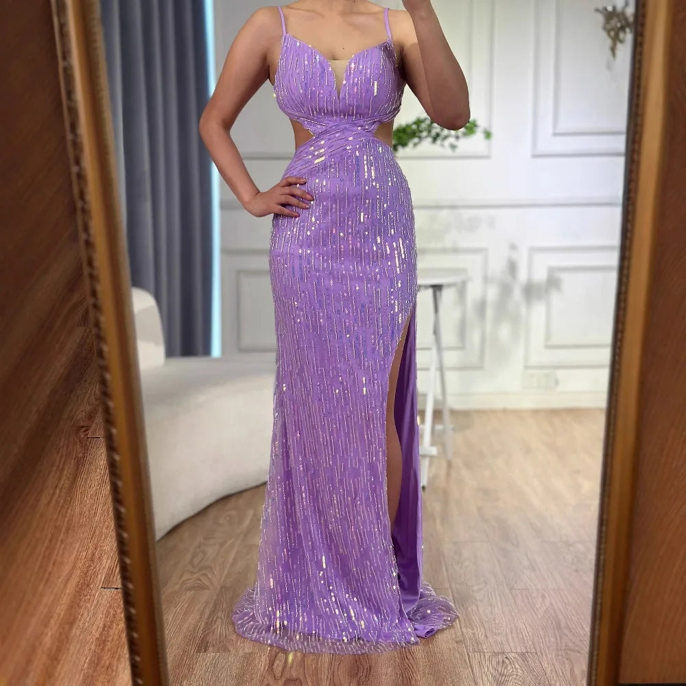 Luxuriöses lila Pailletten-Abendkleid mit Schlitz und Cut-out an der Taille LA73000