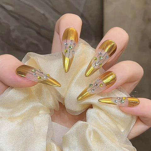 10 Stück handgefertigte goldene Kunstnägel, helles Luxus-Press-On-Nägel mit Flash-Diamant-Design, abnehmbare lange mandelförmige Kunstnägel 