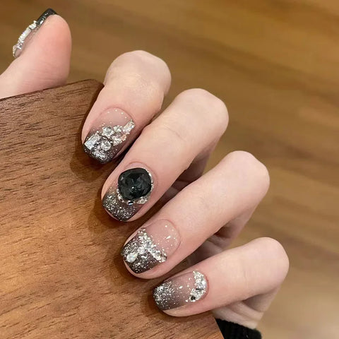 24 uñas postizas cortas de ballet con estampado de leopardo Y2K, estilo francés, borde negro, diseño de gato genial, con diamantes brillantes. 