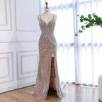 Vestido de noche de sirena de lujo con abertura alta y cuentas color nude LA73340