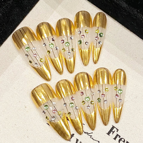 10 Stück handgefertigte goldene Kunstnägel, helles Luxus-Press-On-Nägel mit Flash-Diamant-Design, abnehmbare lange mandelförmige Kunstnägel 