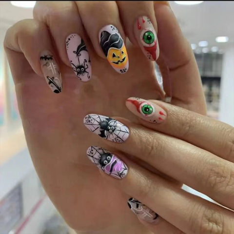 24 uñas postizas artificiales mate con diseño de murciélago, araña, calabaza y globo ocular para Halloween, uñas postizas almendradas usables. 