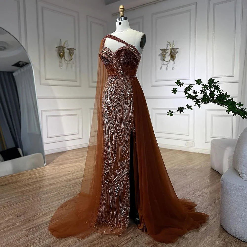 Vestido de noche de sirena de lujo verde con un solo hombro y capa LA72472