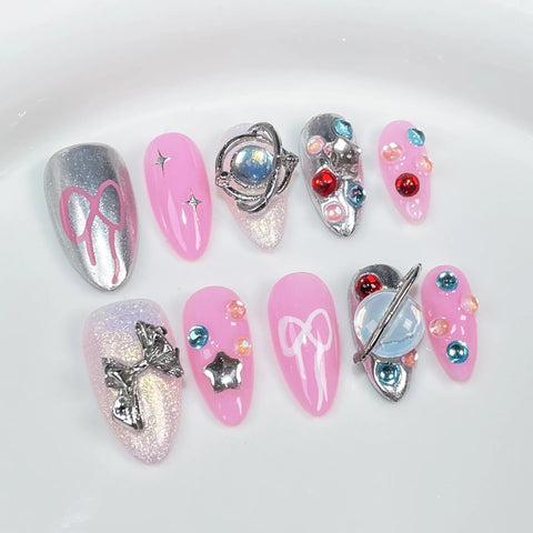 10 Stück Blush Pink Fake Nail Patches Handgemachte Perle Liebe Herz Press On Nails Planet Cross Designs Abnehmbare Mandel 