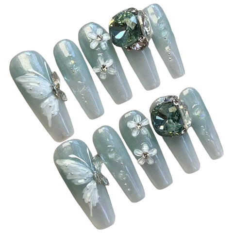 10 Stück Blau Grün Gefälschte Nagelspitzen Langer Sarg Handgemachtes Aufdrücken von Nägeln Schmetterling Blume Große glänzende Diamant Designs Falsche Nägel 