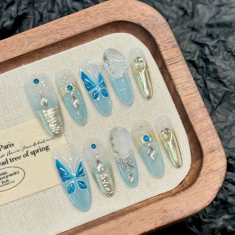 10 Stück leichte, luxuriöse, handgefertigte künstliche Nägel, glänzendes blaues Katzenauge, Mandel-Faltnägel, Perlen-Diamant-Flash-Silberpulver, zum Aufdrücken des Nagels 