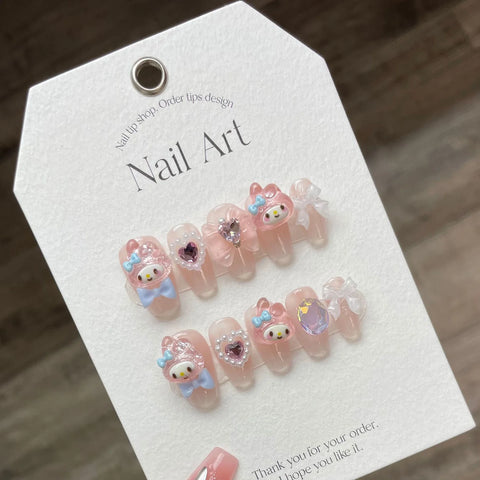 10 Stück handgemachte Press-On-Nägel, hellrosa, süßes Cartoon-Dekor, falsche Nagelflecken, 3D-Bögen, Perlendesign, koreanische gefälschte Nagelspitzen 