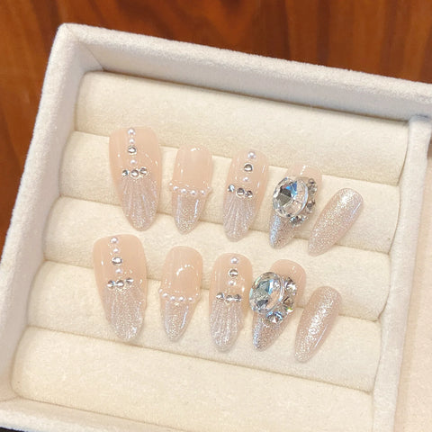 10 Stück handgefertigte künstliche Nägel im Meerjungfrauen-Stil, kurz, mandelglänzend, Katzenauge, zum Aufdrücken der Nägel mit 3D-Schwanen-Designs, lila, französische falsche Nagelspitzen 