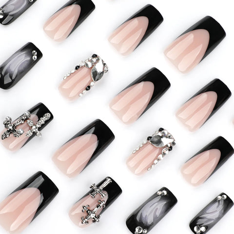 24 uñas postizas negras brillantes para chicas con estilo picante, con brillantes diamantes de imitación, estilo francés, uñas cruzadas a presión, uñas de ataúd de longitud media. 