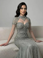 Luxuriöses, nudefarbenes, perlenbesetztes Meerjungfrauen-Abendkleid mit hohem Kragen, LA72897 