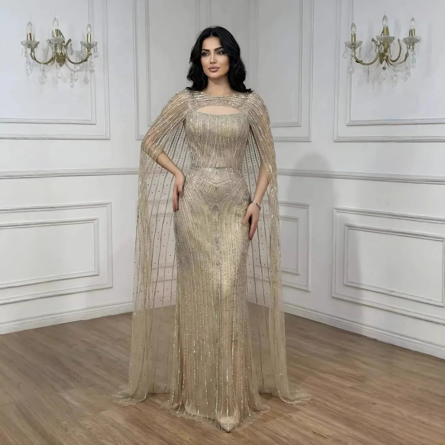 Luxuriöses blaues Diamant-Abendkleid mit Cape LA73426
