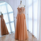 Vestido de noche de lujo color piel, corte A, hombros descubiertos y cuentas LA73038 