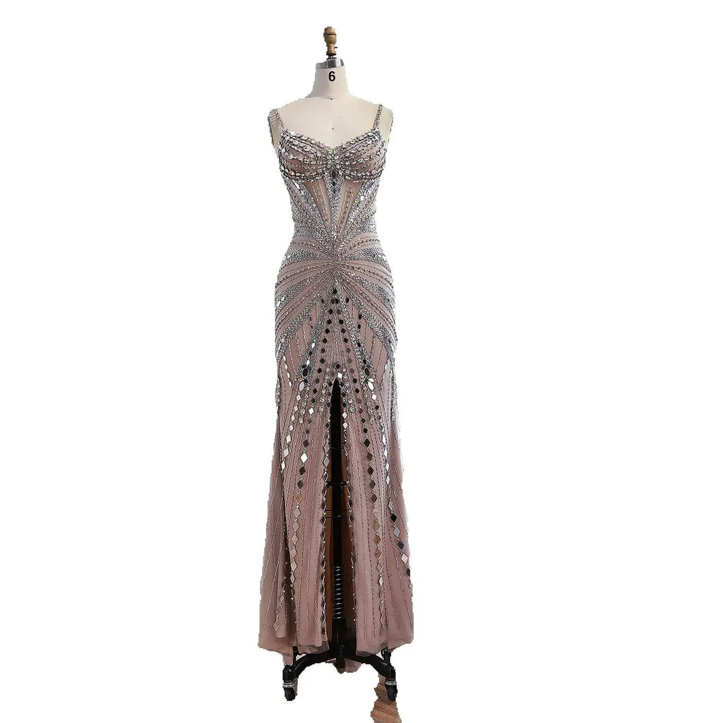 Luxuriöses, nudefarbenes Meerjungfrauen-Abendkleid mit Korsett und Perlenbesatz LA72803A